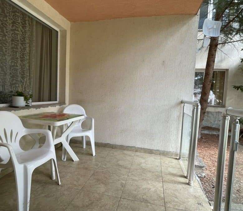 Balcony with outdoor seating in a fully furnished 1-bedroom apartment in Vista Residence, Sveti Vlas.