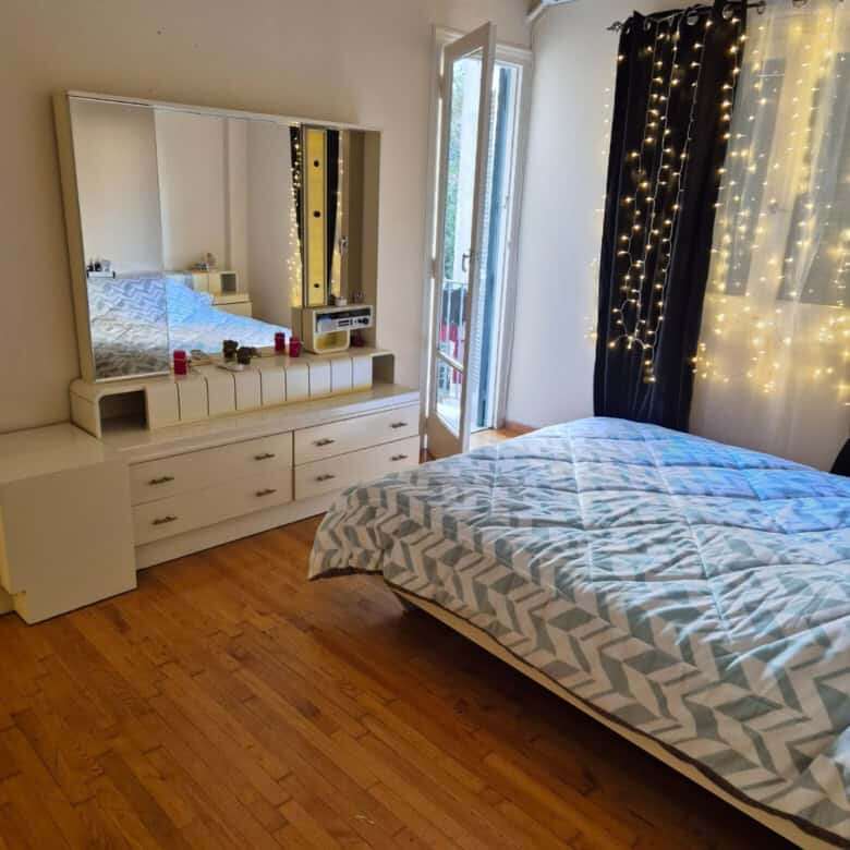 Apartment for Sale in Kypseli, Athens – 3 Bedroom City Property with Balconies.