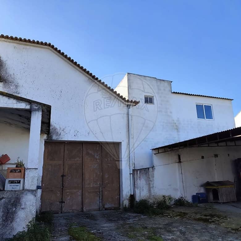 Land for sale in Cabanas Setubal, Portugal, ideal for building your dream home or investment.
