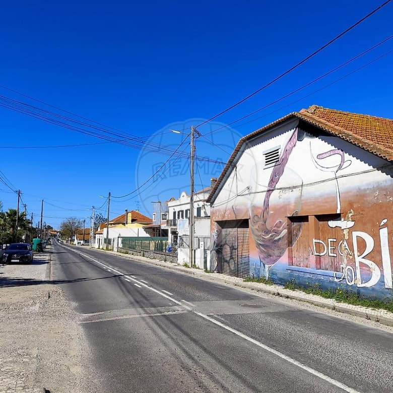 Land for sale in Cabanas Setubal, Portugal, with scenic surroundings and easy access to local amenit.