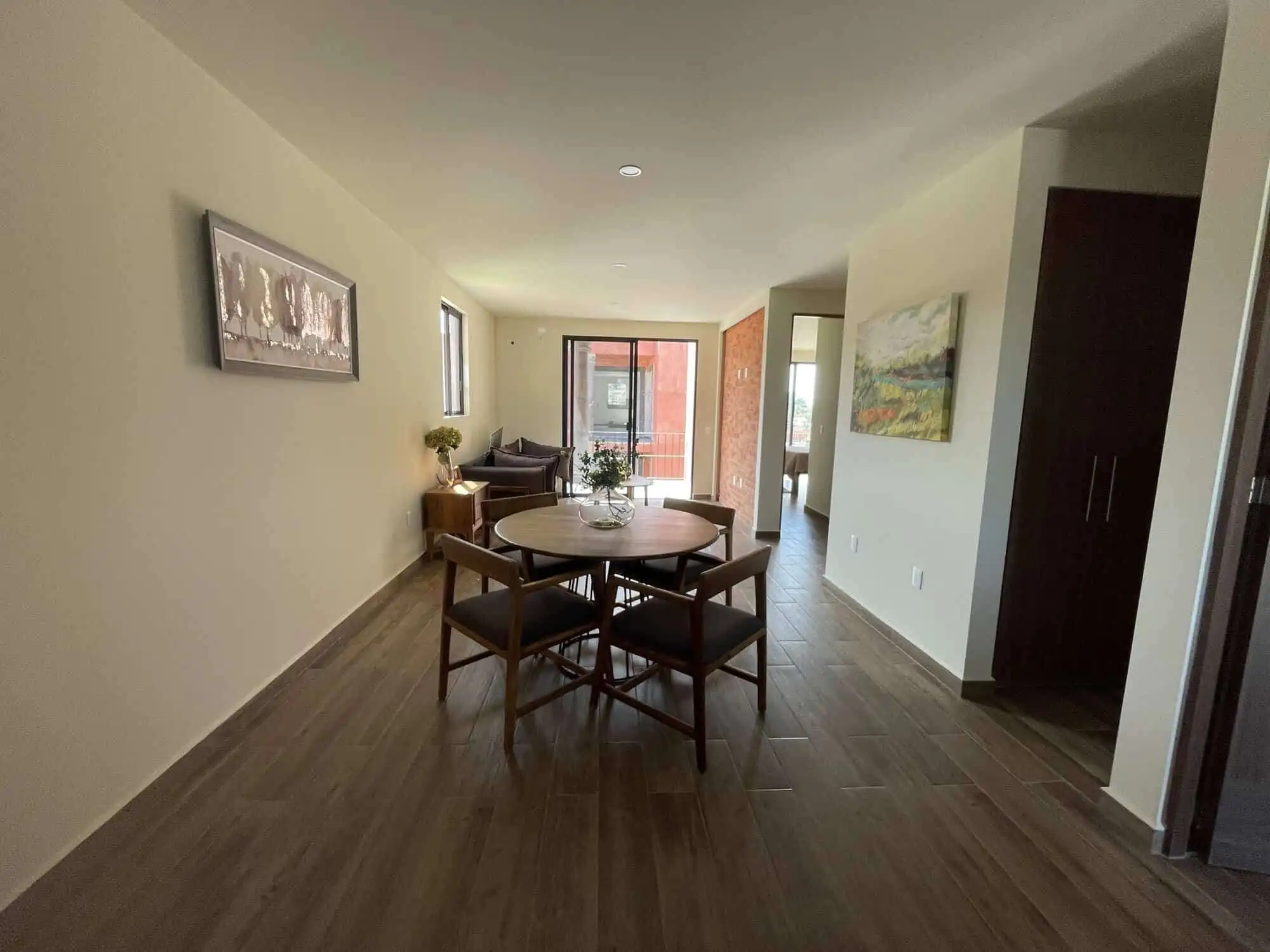 Spacious interior of a 2-bedroom rooftop home in San Miguel de Allende, featuring contemporary desig.