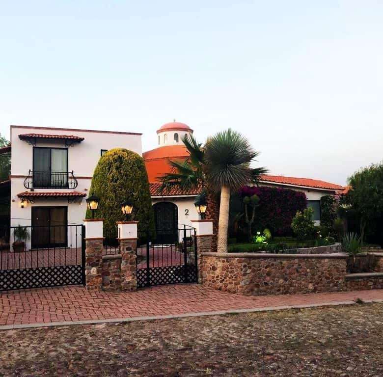 Elegant luxury home in Rancho Los Labradores, San Miguel de Allende, with indoor-outdoor living spac.