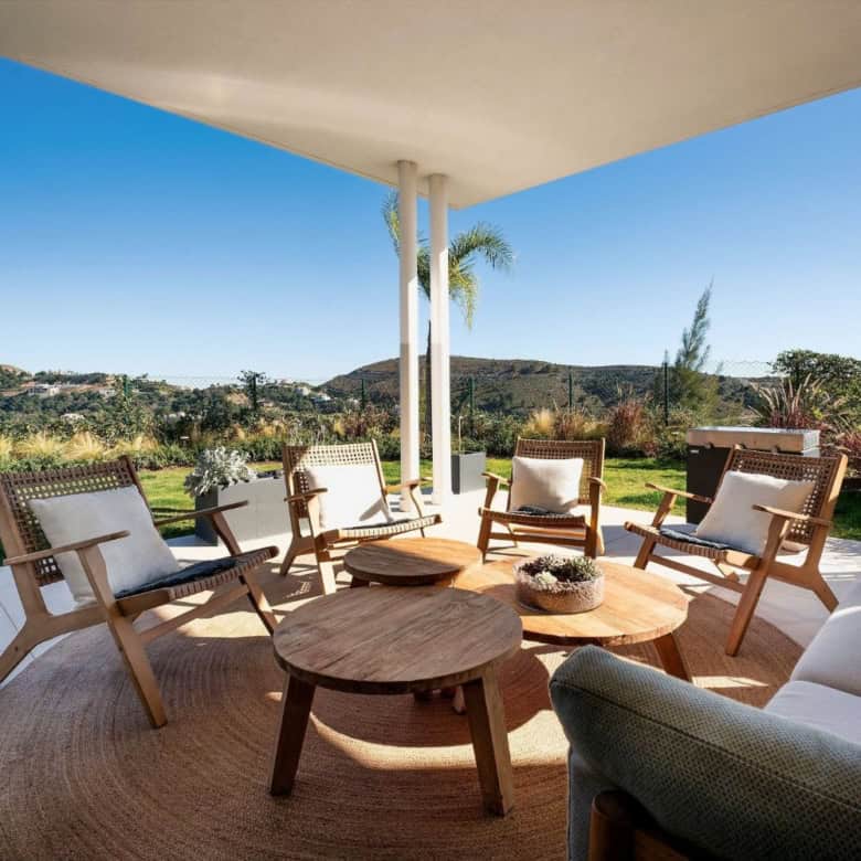 Outdoor terrace with mountain and sea views in Marbella Club Hills.