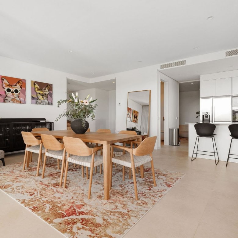 Spacious ground floor duplex apartment with sea and mountain views in Marbella Club Hills, Benahavis.
