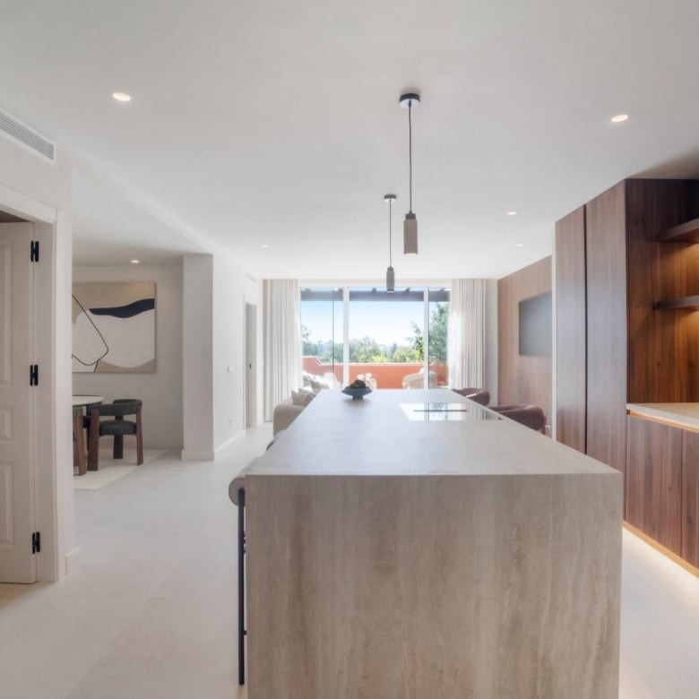 Luxurious renovated duplex penthouse in Alminar de Marbella with modern design and spacious living a.