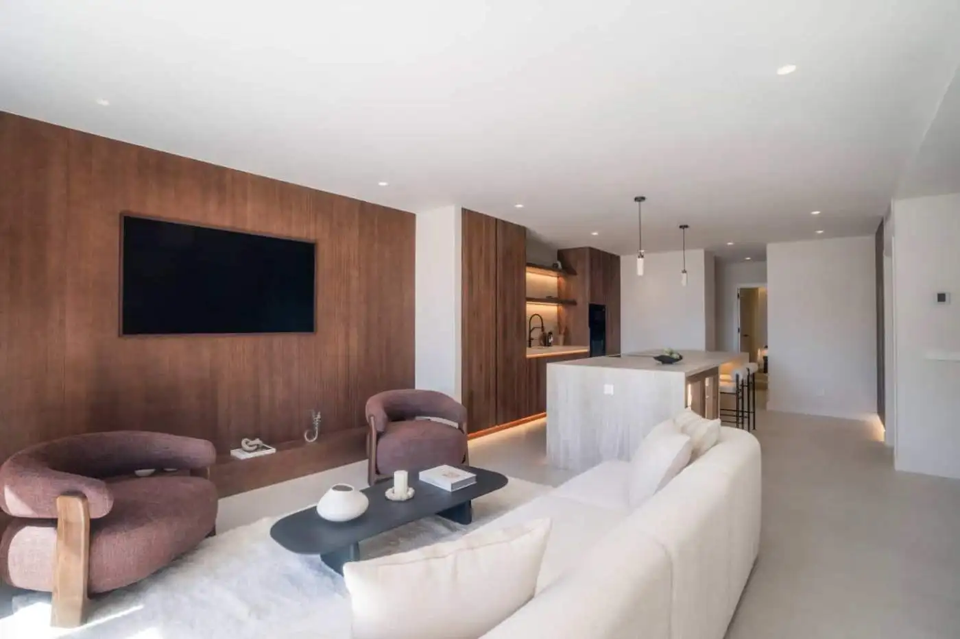 Modern renovated duplex penthouse in Alminar de Marbella with stylish living space.