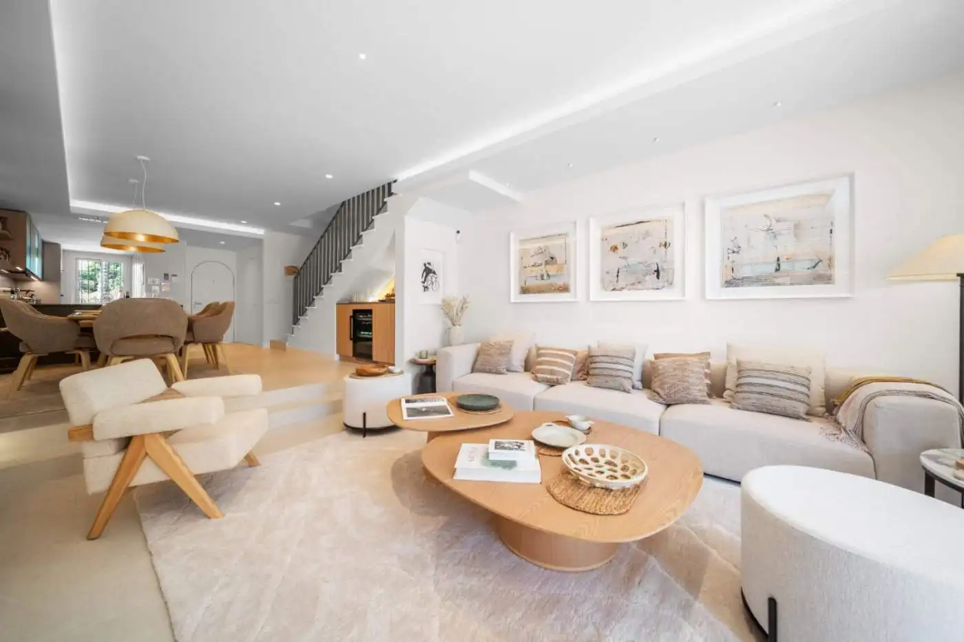Spacious living room of a luxury turnkey townhouse in El Palmeral, Nueva Andalucía, featuring modern.