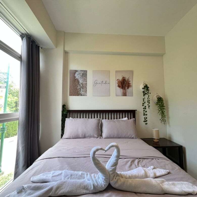 Spacious 1-bedroom apartment with elegant decor in Oceanway Residences Boracay. Perfect for comforta.