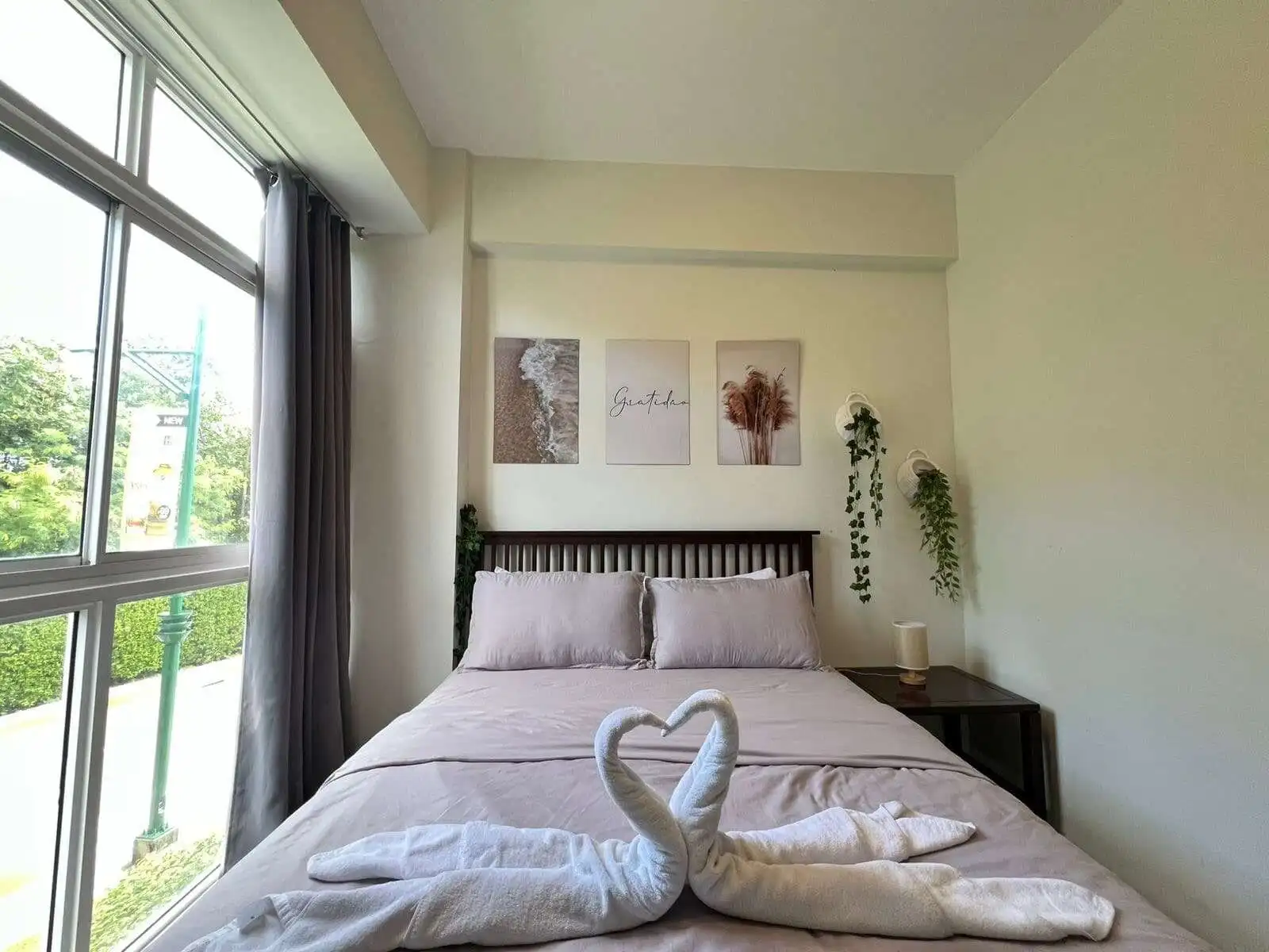 Spacious 1-bedroom apartment with elegant decor in Oceanway Residences Boracay. Perfect for comforta.