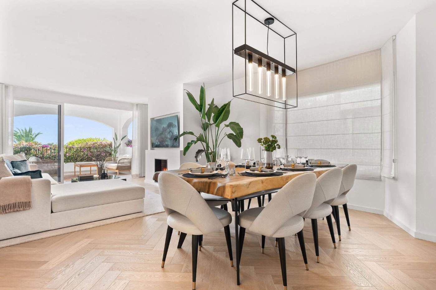 Luxury Townhouse Dining Area in Marbella Elegant dining room in a luxury townhouse at Club Sierra, Golden Mile Marbella.