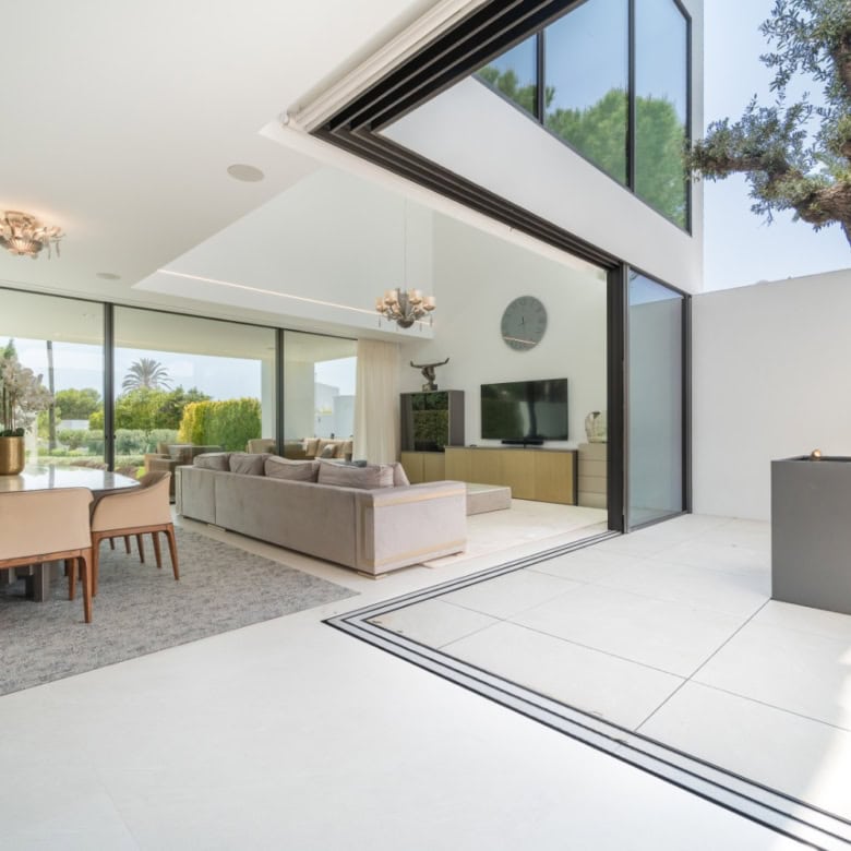 Modern semi-detached villa featuring a rooftop pool and stunning views. Perfect for luxury living in.