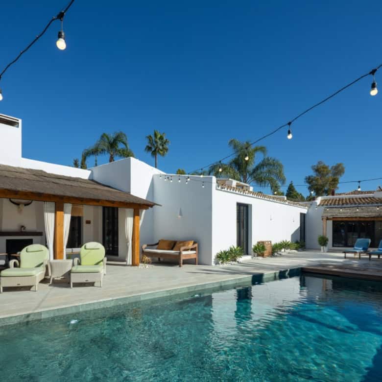 Luxury villa with pool in Casa Teresita, perfect for relaxing holidays. Modern design, outdoor seati.