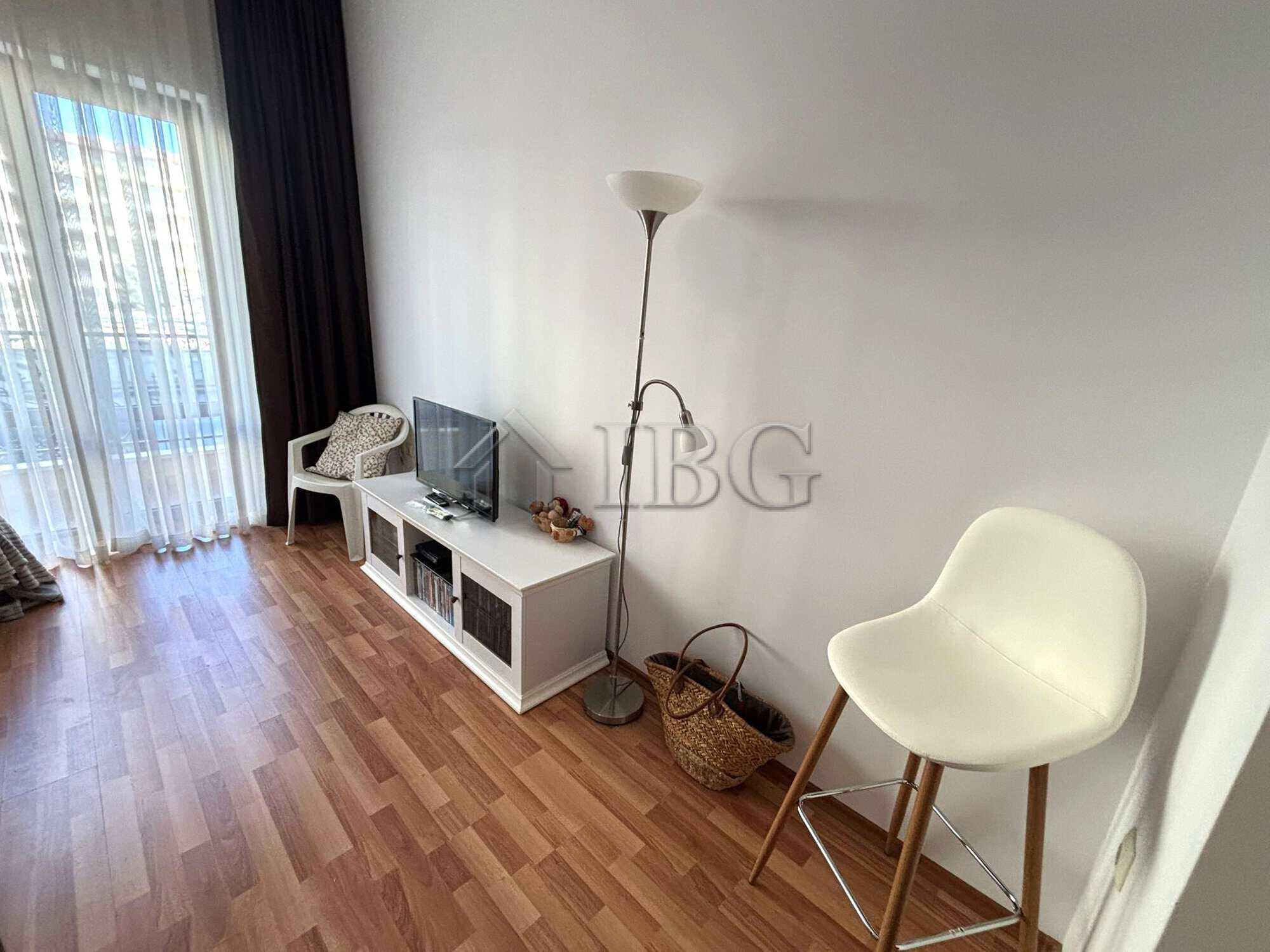 Furnished studio with balcony in Diamant Residence, Sunny Beach Modern furnished studio with balcony in Diamant Residence, Sunny Beach.
