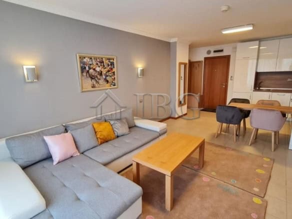 Spacious 2-bedroom apartment featuring a balcony with pool views in Ravda. Perfect for relaxing and.