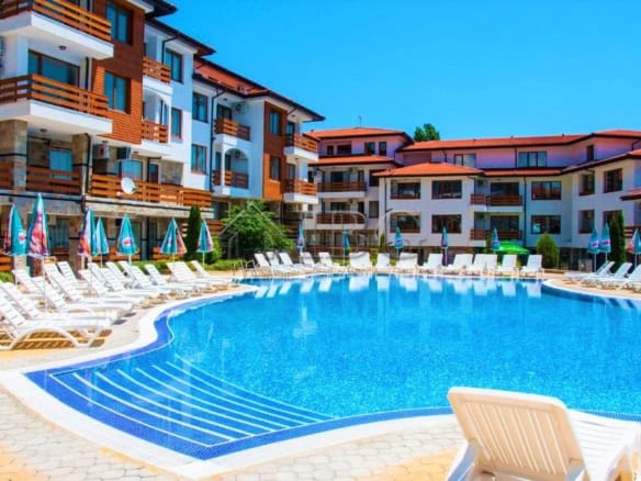 Spacious 1-Bedroom Apartment with Pool View Gardenia Hills, Sunny Beach.