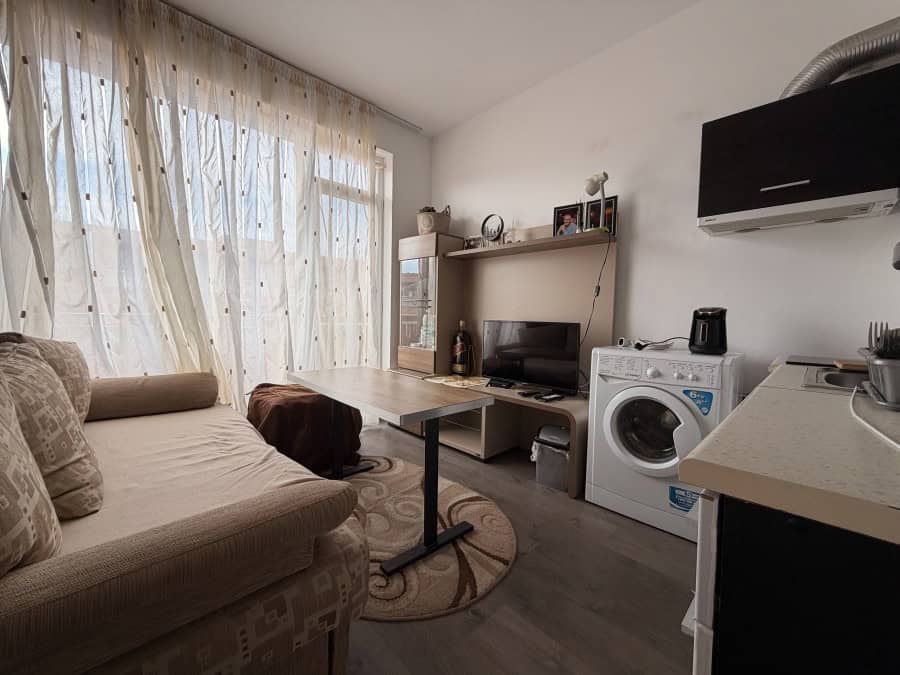 Top floor apartment with large terrace, 39 sq.m., sunny day, near Sunny Beach.