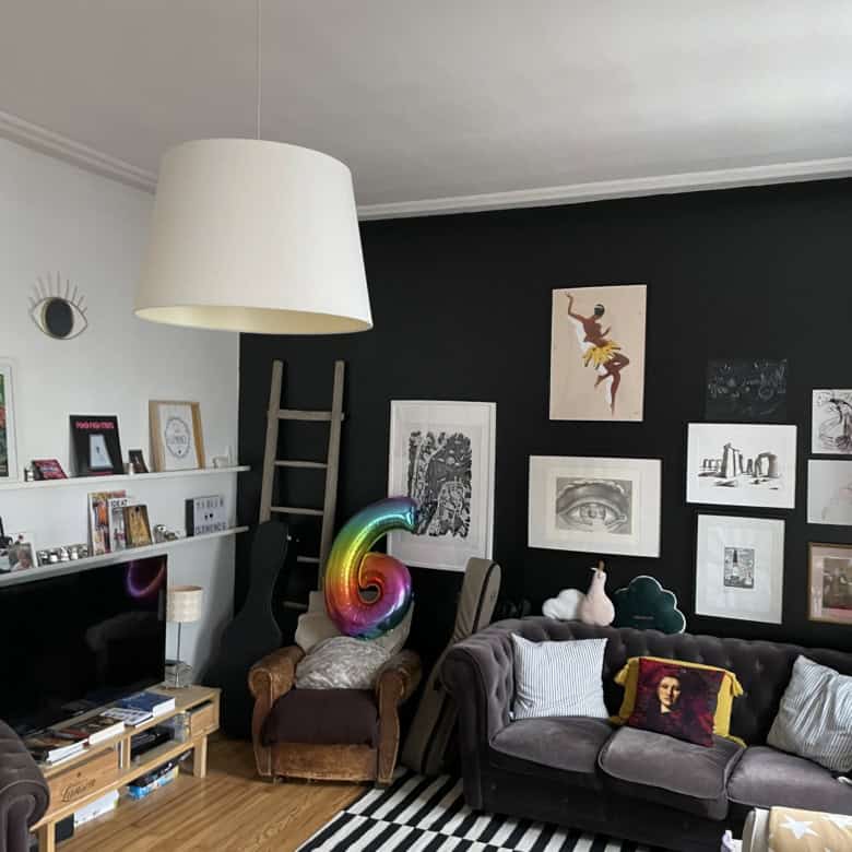 Cozy 3-bedroom apartment for sale in Altkirch, France, with stylish interior and modern amenities.