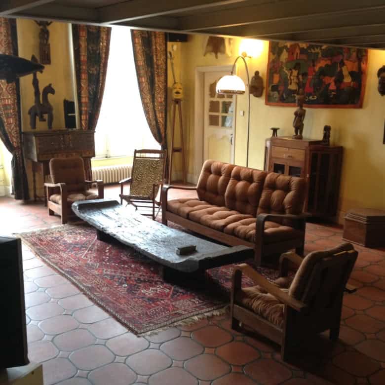 Elegant living room in Château de la Chassaigne, Thiers, France.
