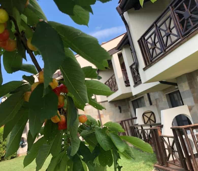 Spacious 72 m2 apartment with two large terraces in Imperial Heights, outskirts of Sunny Beach.