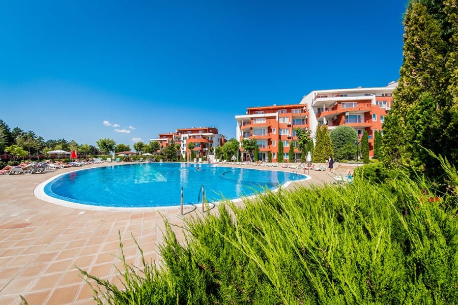 Swimming pool at Green Fort residential area in Sveti Vlas, near the sea.