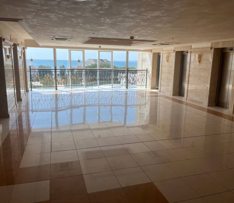 Sea view 1-bedroom apartment with spacious living area in Sunset Resort, Pomorie. Perfect for seasid.