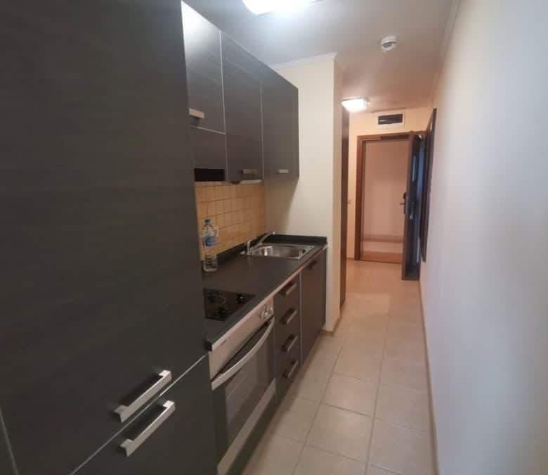 Bright 1-bedroom apartment with sea views in Sunset Resort, Pomorie, perfect for seaside living.