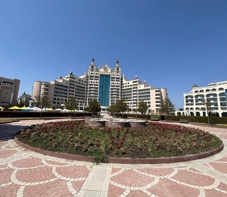 Beachfront 1 BED Apartment in Sunset Resort, Pomorie.