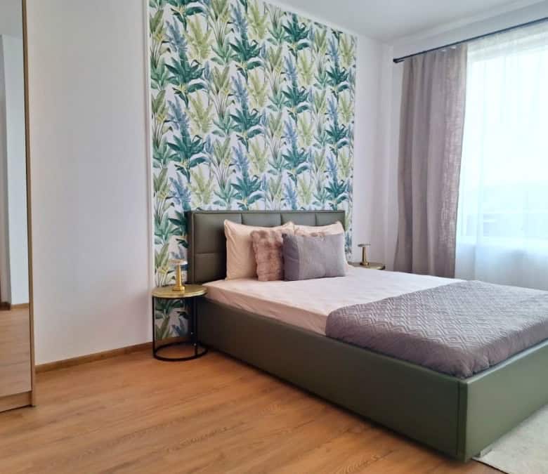 Comfortable 1-bedroom apartment with stylish decor, close to the sea.