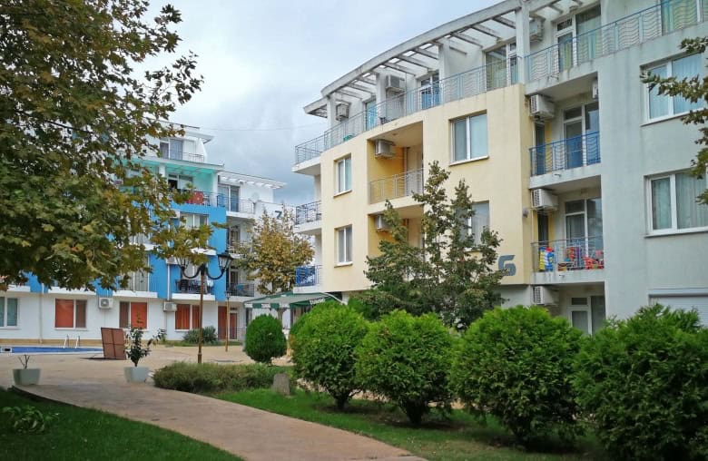Furnished studio apartment, 26 sq.m. in Sunny Day 3 Premium, near Sunny Beach, Bulgaria.