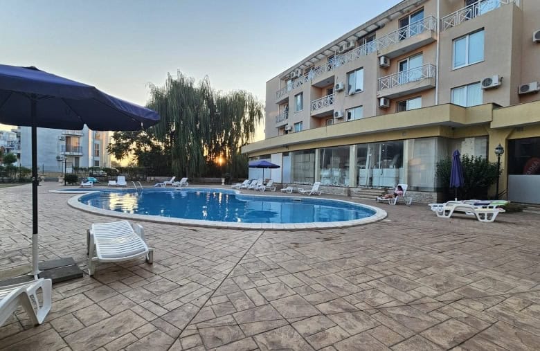 Modern furnished studio apartment near Sunny Beach, 26 sq.m. with pool access.