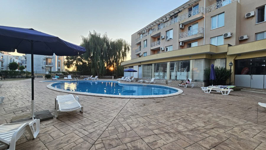 Modern furnished studio apartment near Sunny Beach, 26 sq.m. with pool access.