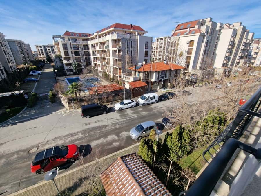 Bright 1-bedroom apartment with 34 sq.m. in top-class Dawn Park complex, Sunny Beach, Bulgaria.