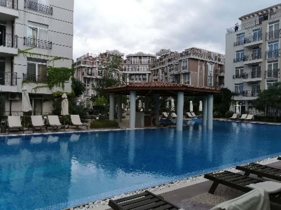 Beautiful 1-bedroom apartment with pool view in Dawn Park, Sunny Beach.