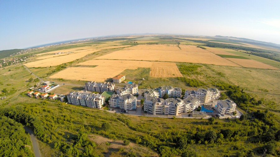 Apartment in Sunset Kosharitsa, ground floor, 46 sq.m., close to the beach.
