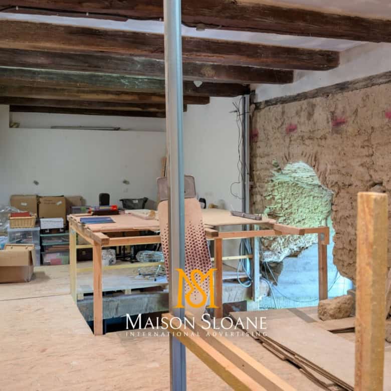 Spacious interior of a luxury 5-bedroom equestrian property in Castelnaud d'Angles, Occitanie, Franc.