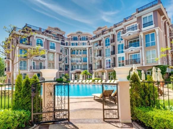 Modern one-bedroom apartment in IZIDA PALACE, Sunny Beach.