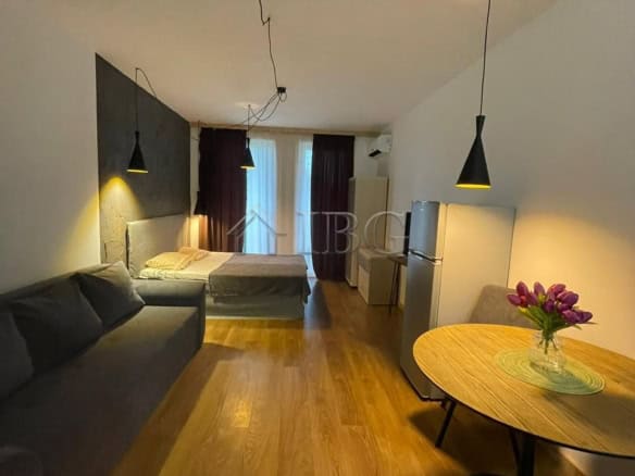 Bright studio apartment with balcony in Sunny View Central, Sunny Beach. Modern furnishings and warm.