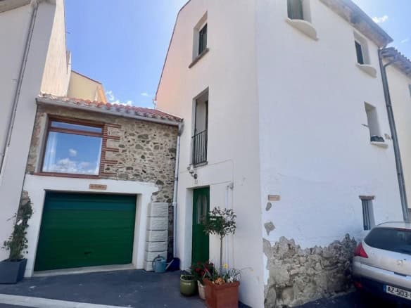 Renovated 3-bed village house with views in Ria-Sirach, France.