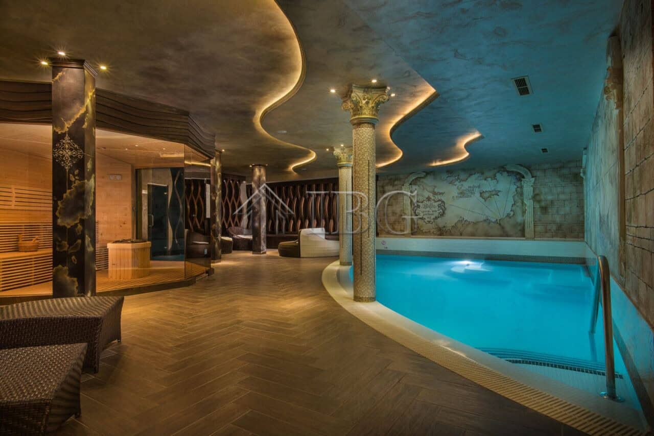 Cozy furnished studio with balcony and access to indoor pool at Diamant Residence, Sunny Beach.