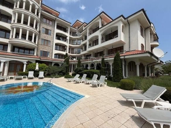 Bright and spacious one-bedroom apartment overlooking the pool at Chateau Del Mar, Sunny Beach.
