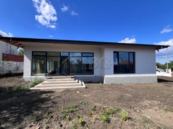 Single-storey private house for sale 12 km from Sunny Beach, Bulgaria.