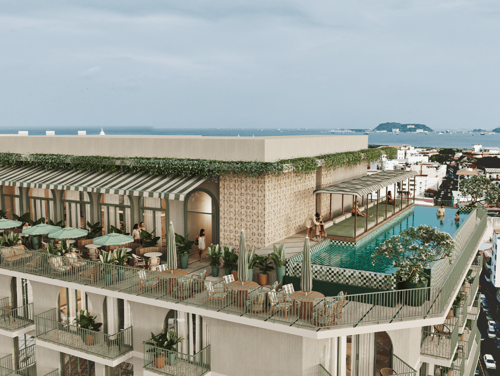 Panama City rooftop pool with lounge area and city views at La Central.