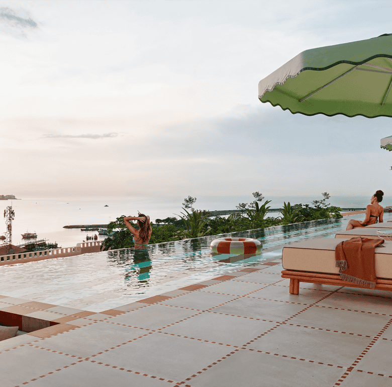 Pool with scenic views of La Union and Panama City skyline.