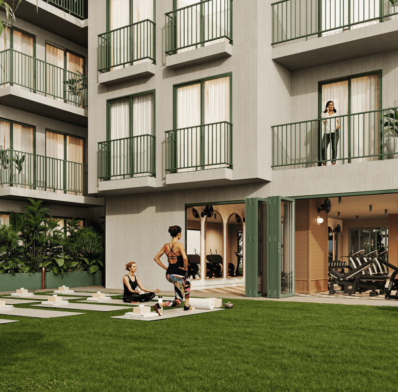 Bright, spacious apartment with balcony views in La Central, Panama City.