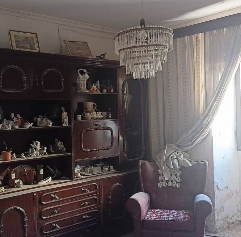 Charming village home in Larva, Jaen, featuring traditional interiors and cozy living spaces.
