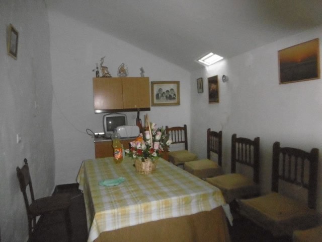 Village Property in Belerda, Jaen with traditional interior and rustic charm.