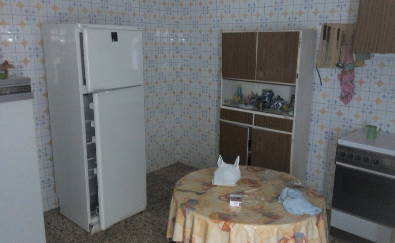 Charming village home in Zujar, Granada with traditional kitchen and cozy interior. Ideal for peacef.