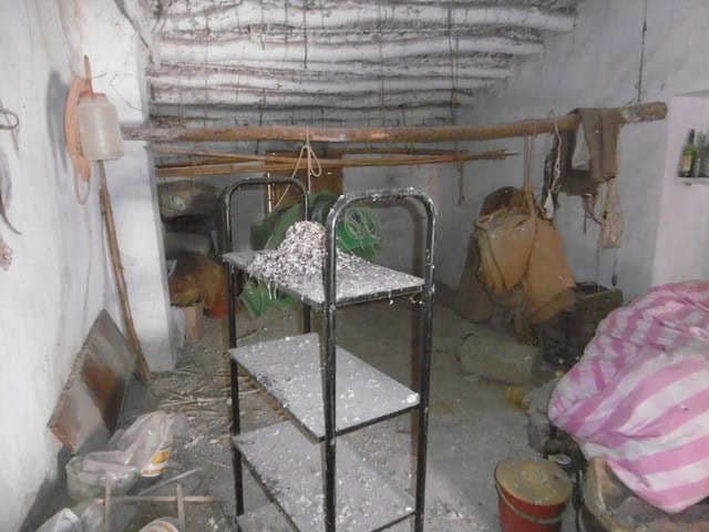 Interior view of a rustic town house in Tijola, Almeria, showcasing a simple, traditional living spa.