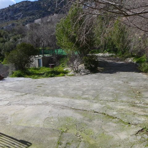 Rural property in Don Pedro, Jaen with natural surroundings and scenic mountain views. Perfect for c.