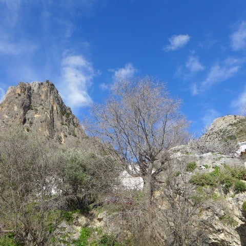 Rural property with scenic mountain views in Don Pedro, Jaen, featuring natural landscape and tradit.